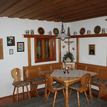 Apartment Selbitschka *